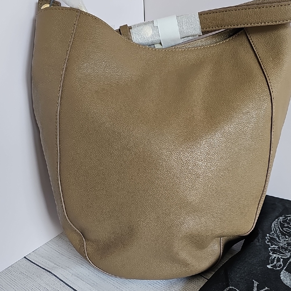 NWT Vince Camuto Pebble Leather Hosho Convertable Crossbody Bag In Harvest - Picture 5 of 10